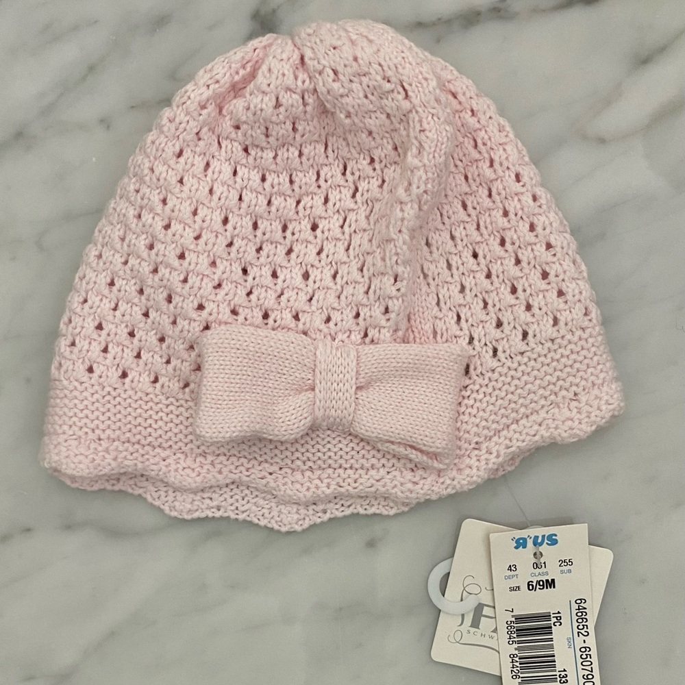 FAO Schwarz Pink Crochet Hat with Bow